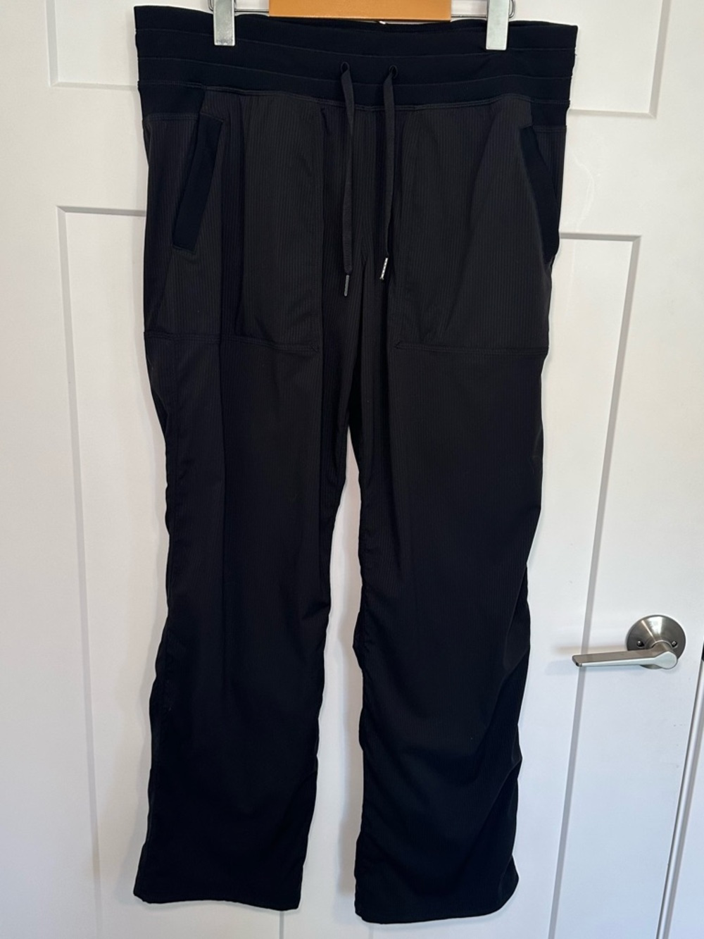 lululemon athletica dance studio mid rise pant regular length - Picture 2 of 7